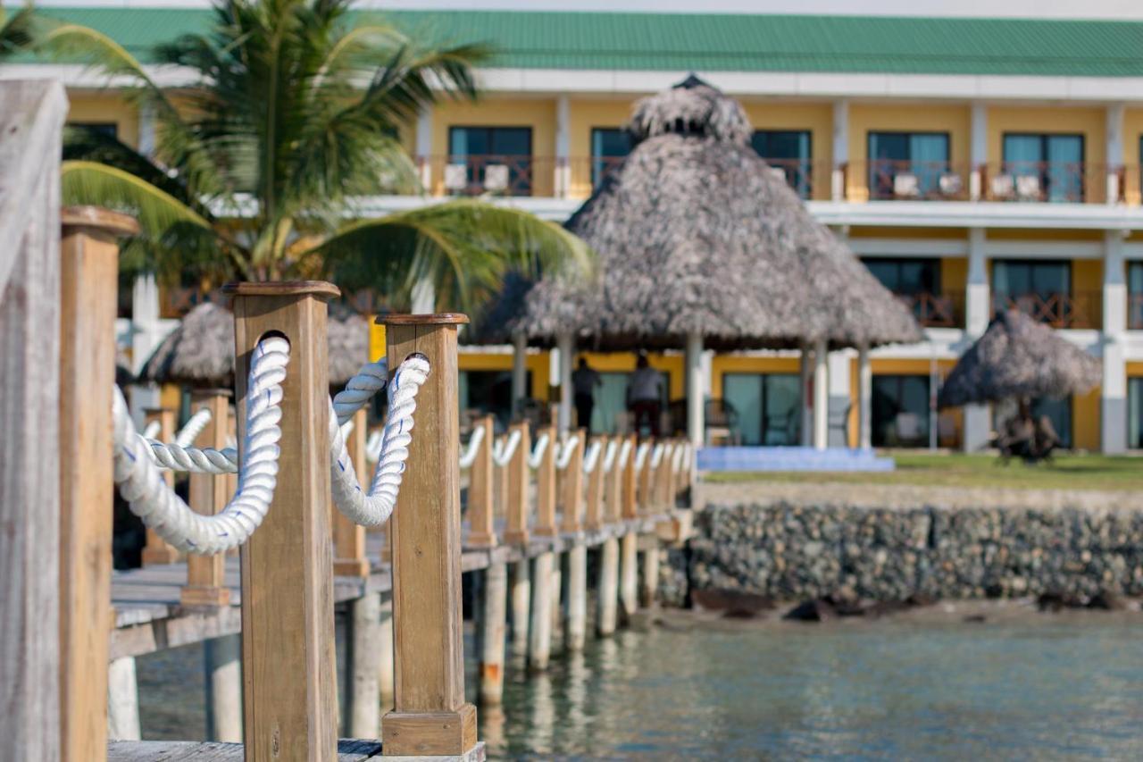 Playa Tortuga Hotel And Beach Resort Bocas Town Dış mekan fotoğraf