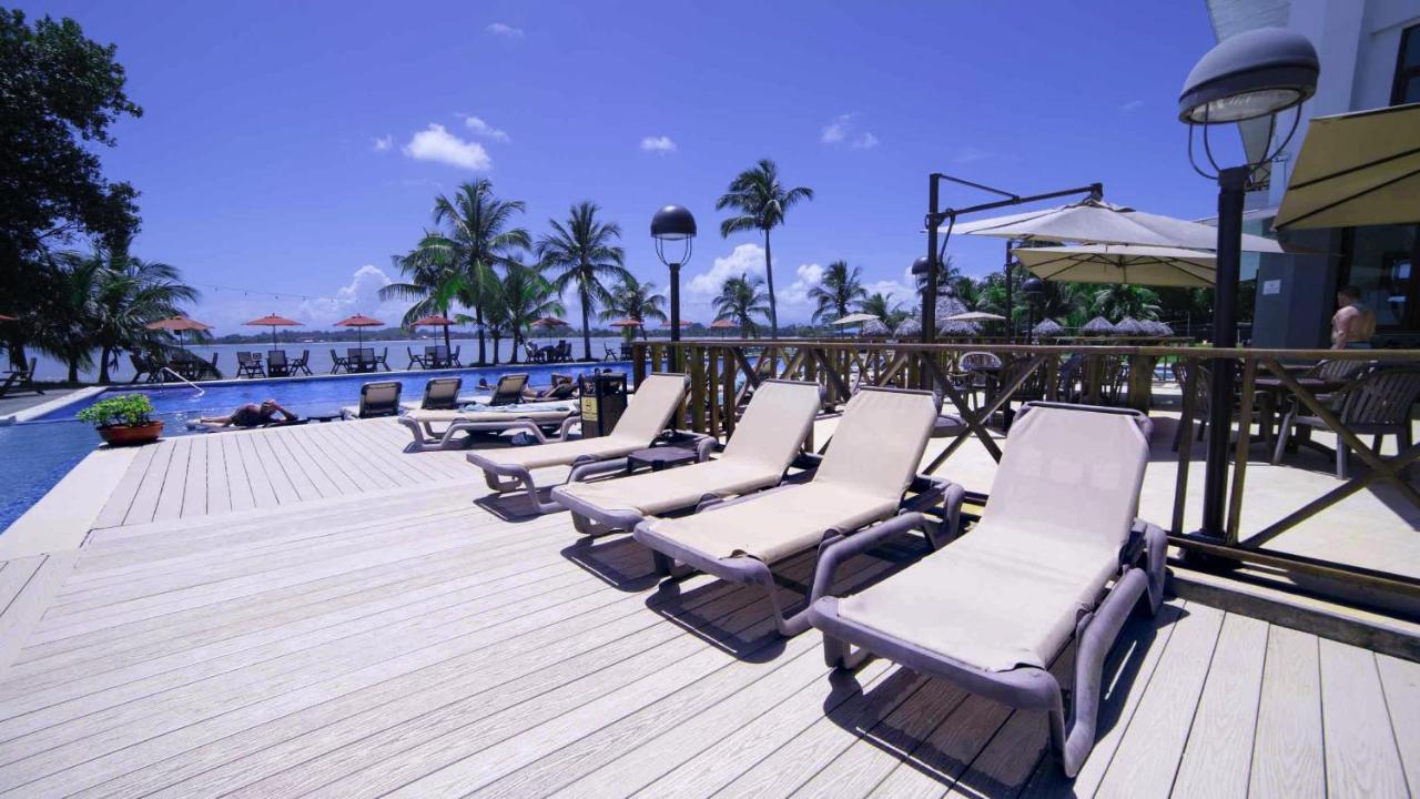 Playa Tortuga Hotel And Beach Resort Bocas Town Dış mekan fotoğraf