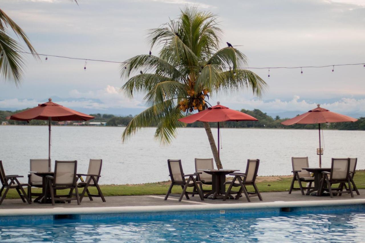 Playa Tortuga Hotel And Beach Resort Bocas Town Dış mekan fotoğraf